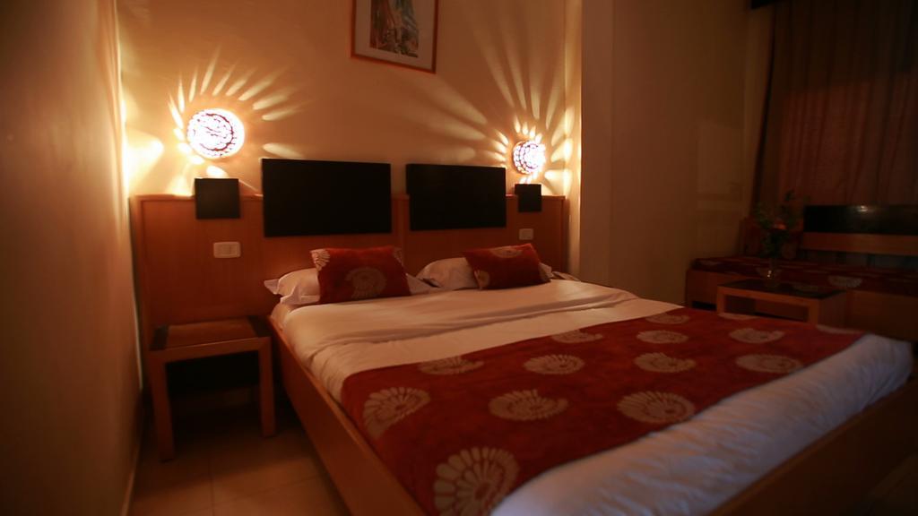 Hotel Les Palmiers Monastir Eksteriør bilde